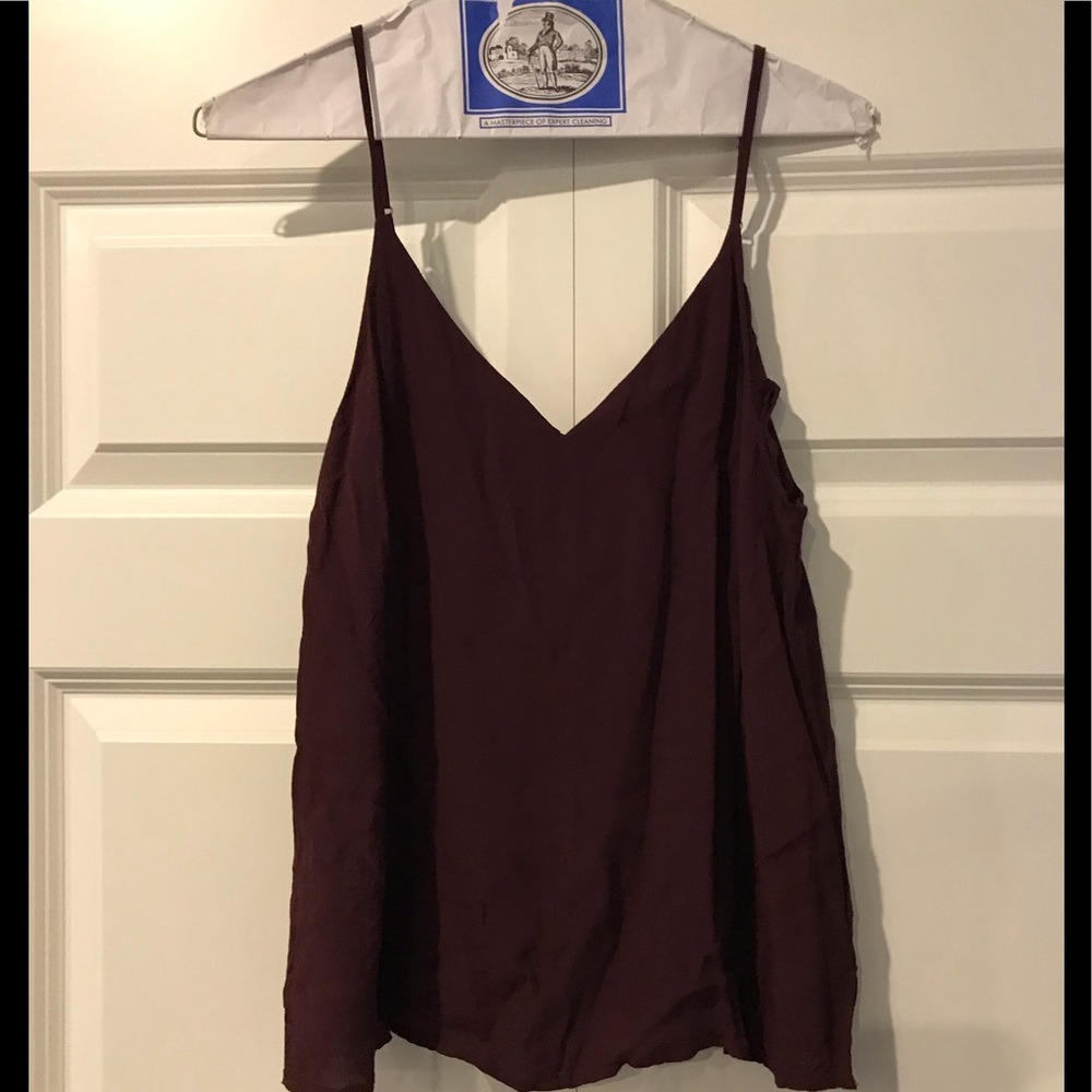 Maroon tank